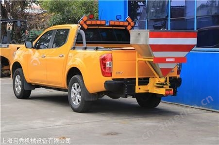 上海道路撒盐机融雪设备 小型车载式撒盐机 大型车载式撒盐机